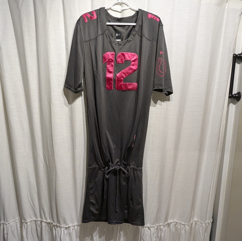 A4 Cancer awareness top NFL Colts '12' size XXL